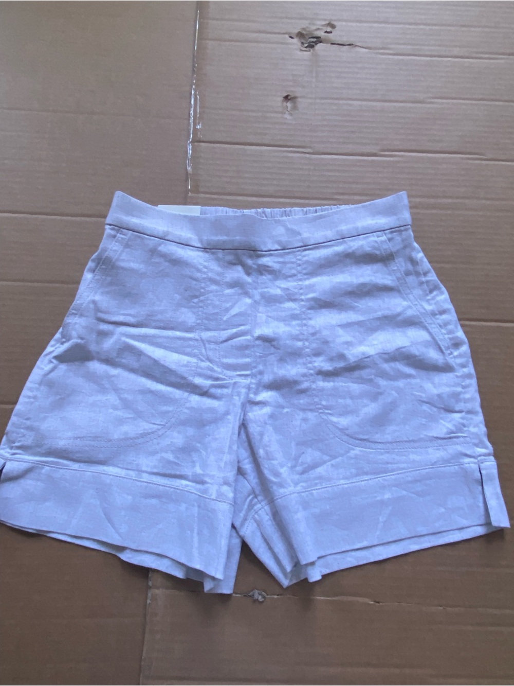 Classic High-Waist Women’s Linen Blend Shorts in Ivory